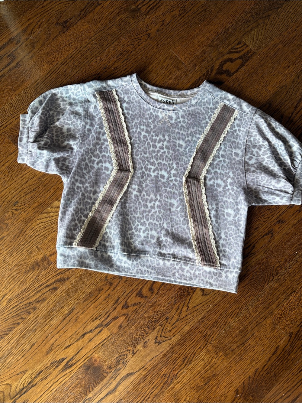 Grey Leopard Print Pullover Sweatshirt with Ribbon Trim